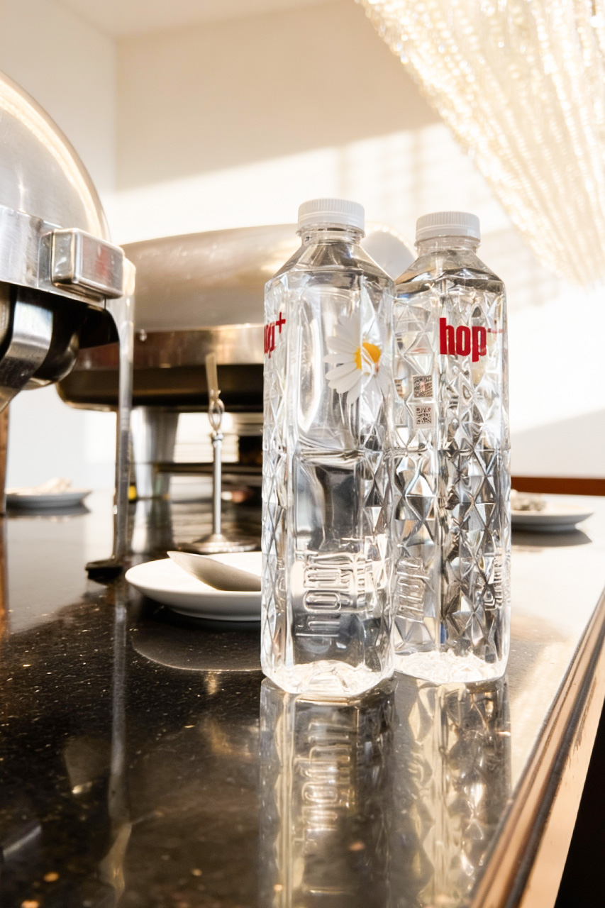 hop+ Gallery Premium Indoor Hydration Image