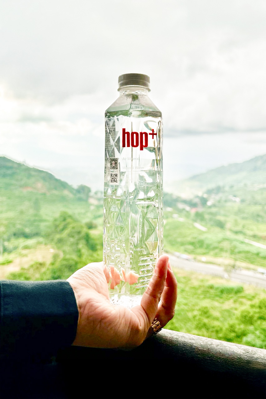 hop+ Gallery Wellness Hydration Human Image